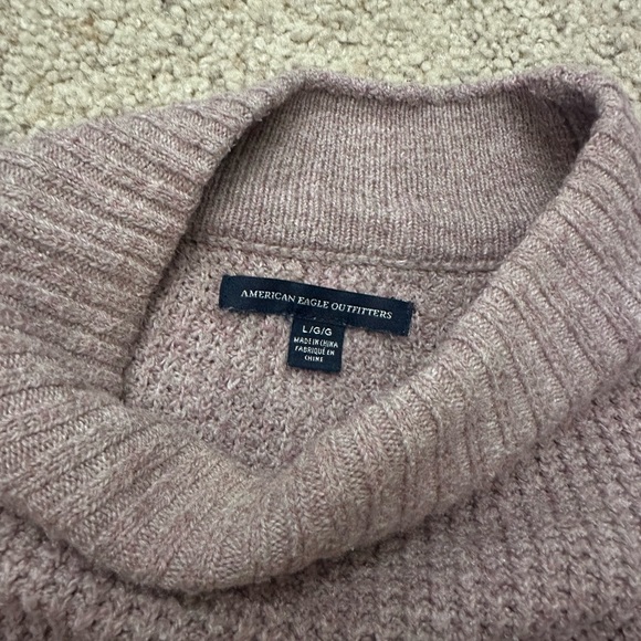 AMERICAN EAGLE - Cowl Neck Sweater - Picture 2 of 2